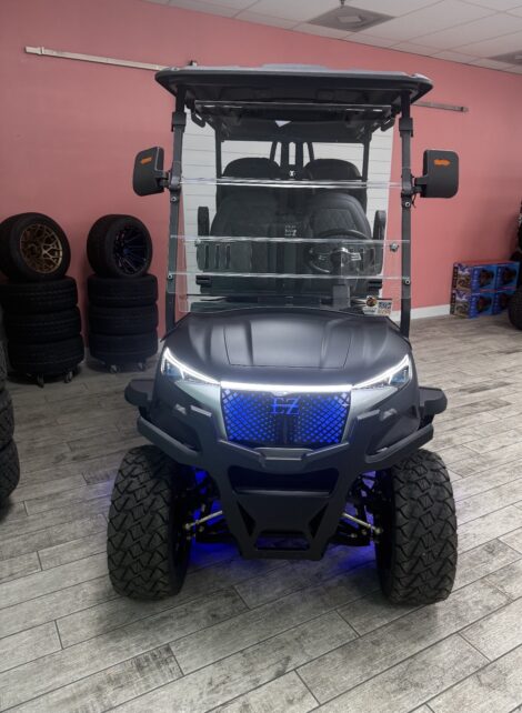 raptor-b-4f-matte-black-with-grey-seat